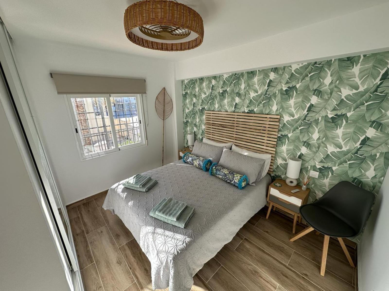 Waterfront 3 Bed Apartment, 90M From The Beach Platja de Larenal Exteriér fotografie